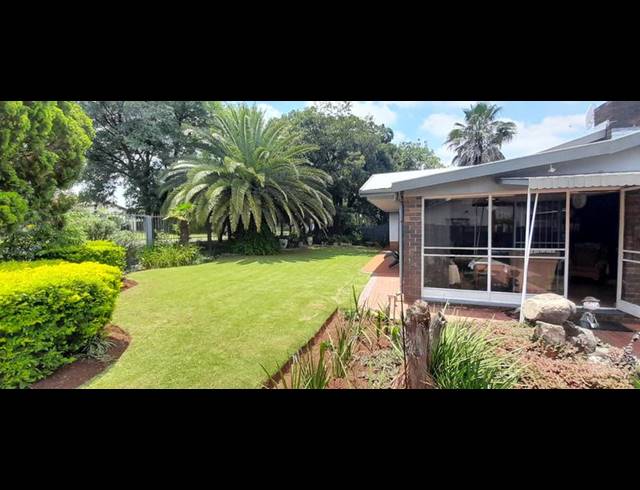 3 BEDROOM HOUSE FOR SALE IN VALHALLA